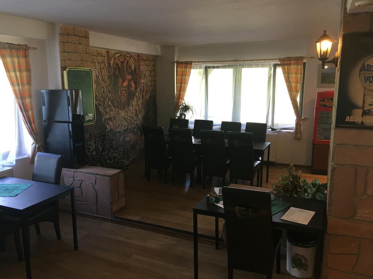 Pension Peklo Трутнов Екстериор снимка